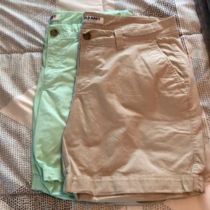 Perfect condition Old Navy Shorts. Size 10